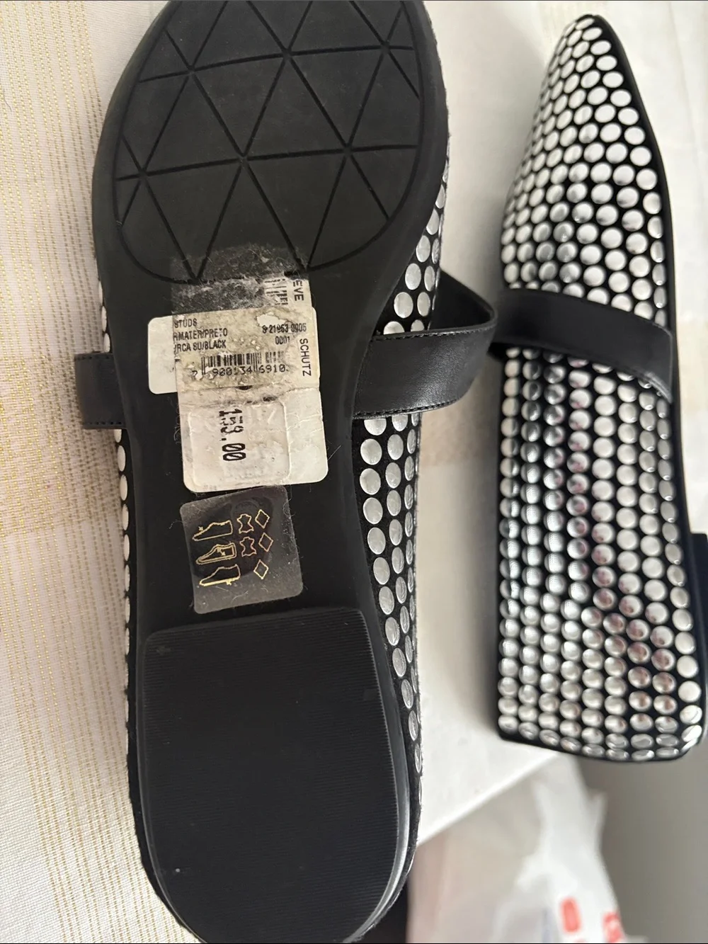 Designer Mary Jane with strap across. Silver metal circles design, BNWOT - Picture 12 of 13